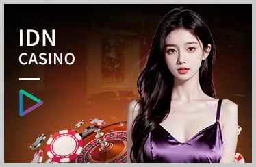 Sảnh casino trực tuyến hi8 app với bàn Baccarat và người chia bài thật